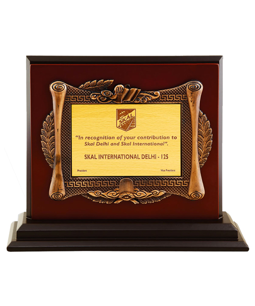 Trophy and Momento manufacturers in Ahmedabad