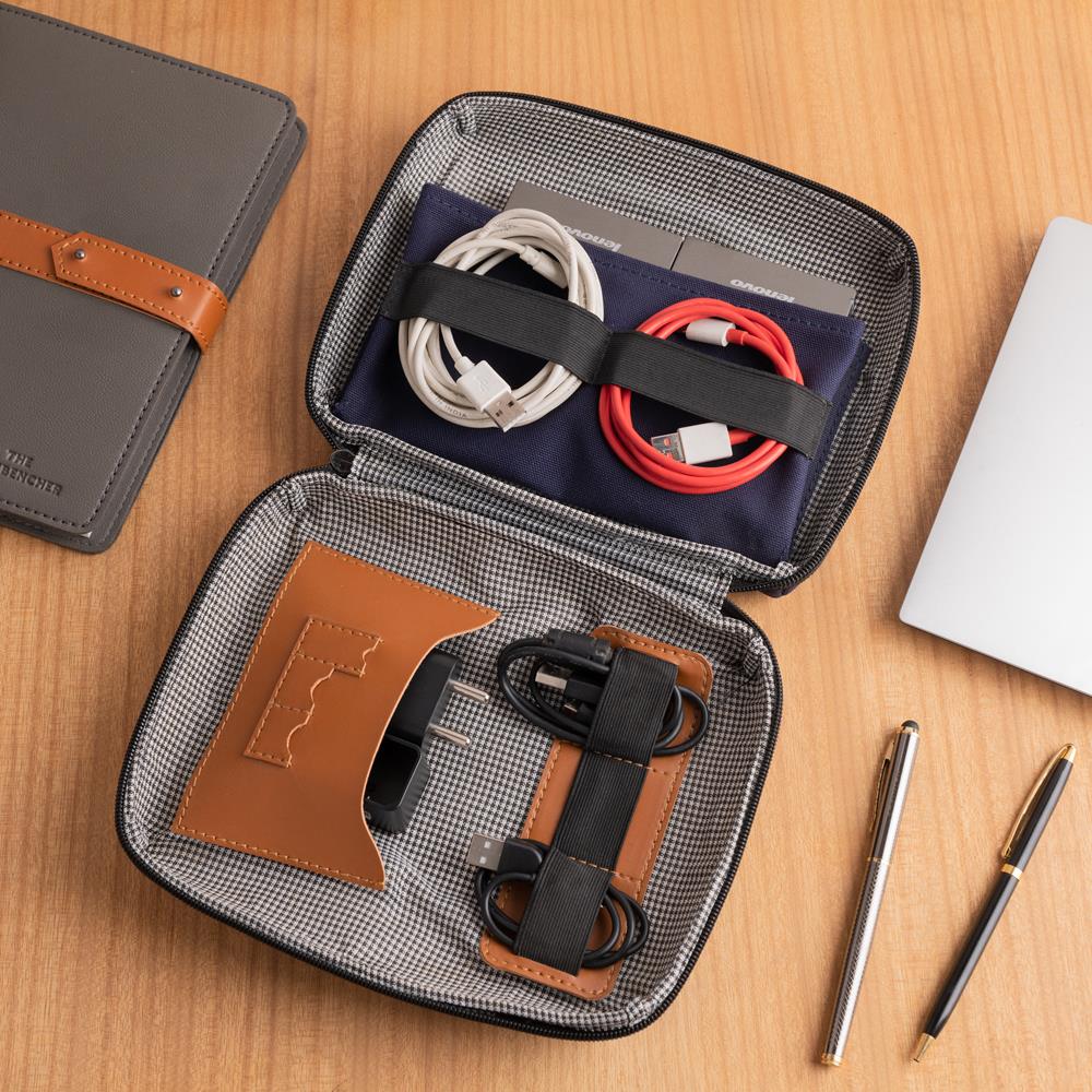 The Backbencher Allen Tech Kit & Travel Zipper Pouch