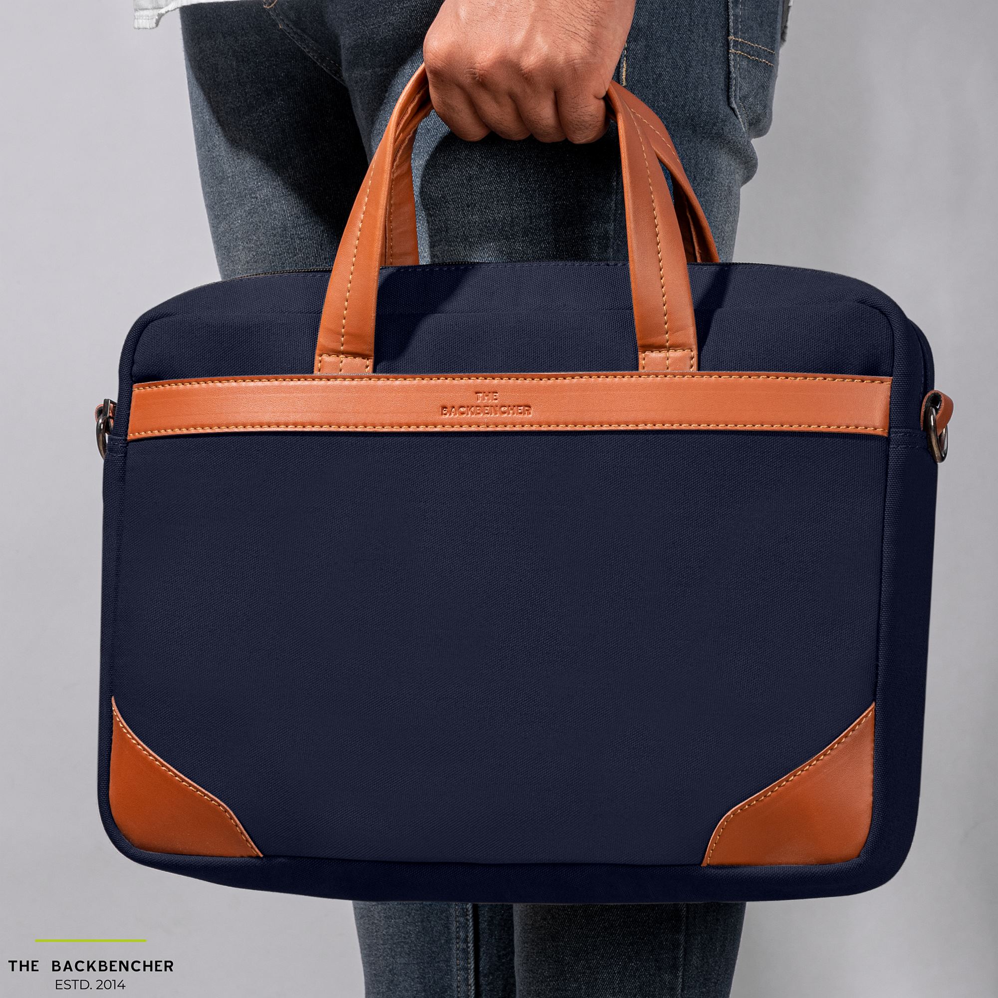 The Backbenchers Frankfurt Laptop Bag | Travel Bag in Gurgaon The Backbenchers Frankfurt Laptop Bag | Travel Bag in Gurgaon
