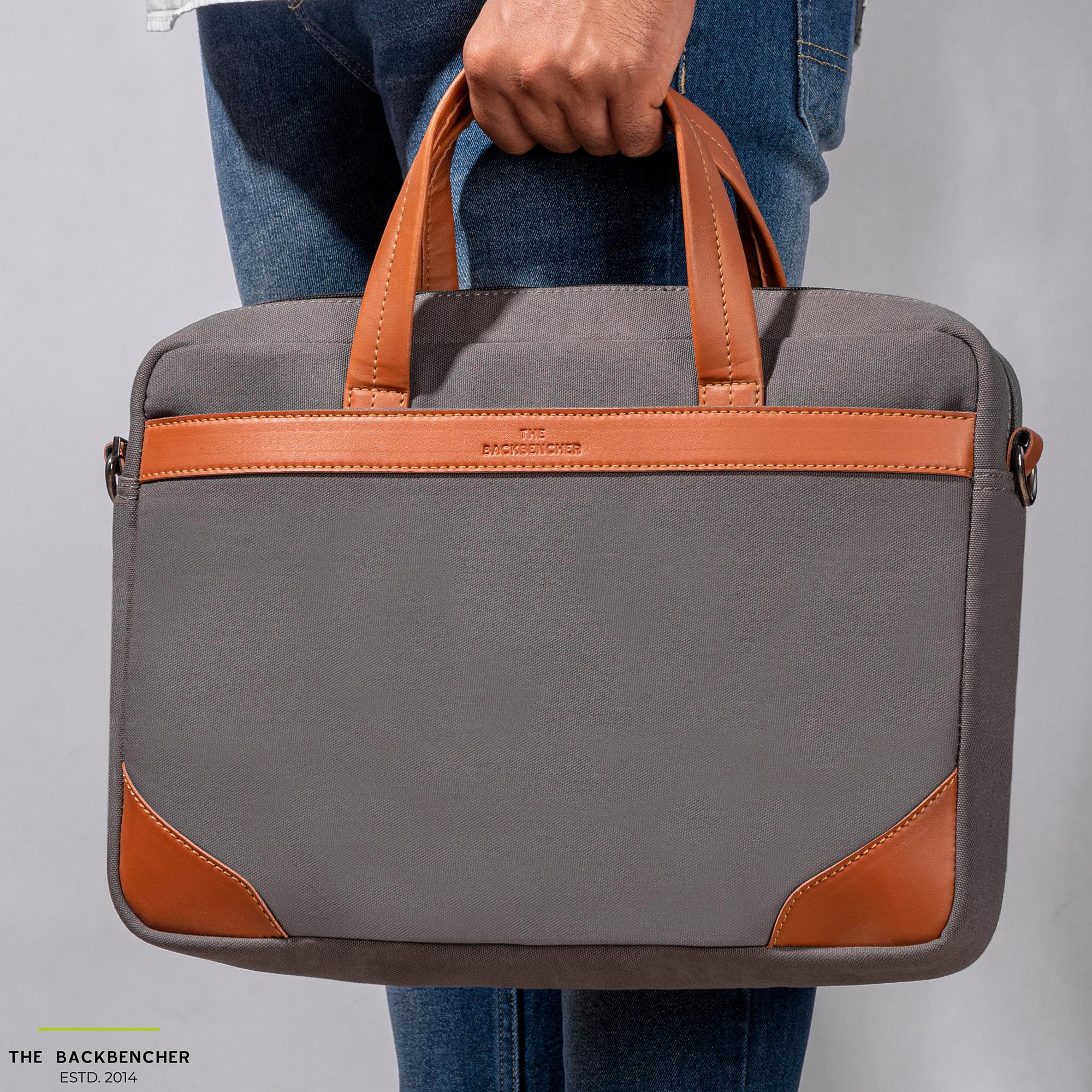 The Backbenchers Frankfurt Laptop Bag | Travel Bag in Gurgaon The Backbenchers Frankfurt Laptop Bag | Travel Bag in Gurgaon