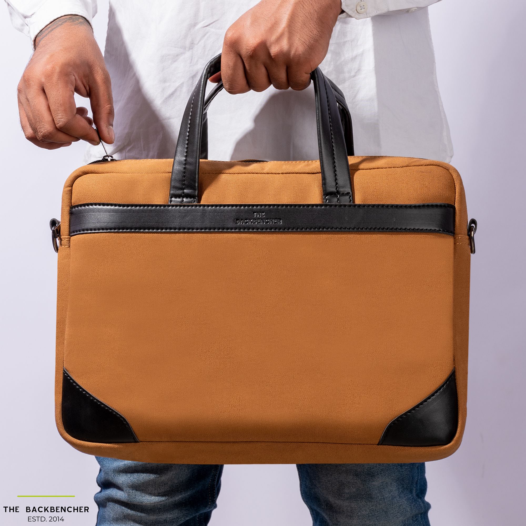 The Backbenchers Frankfurt Laptop Bag | Travel Bag in Gurgaon The Backbenchers Frankfurt Laptop Bag | Travel Bag in Gurgaon