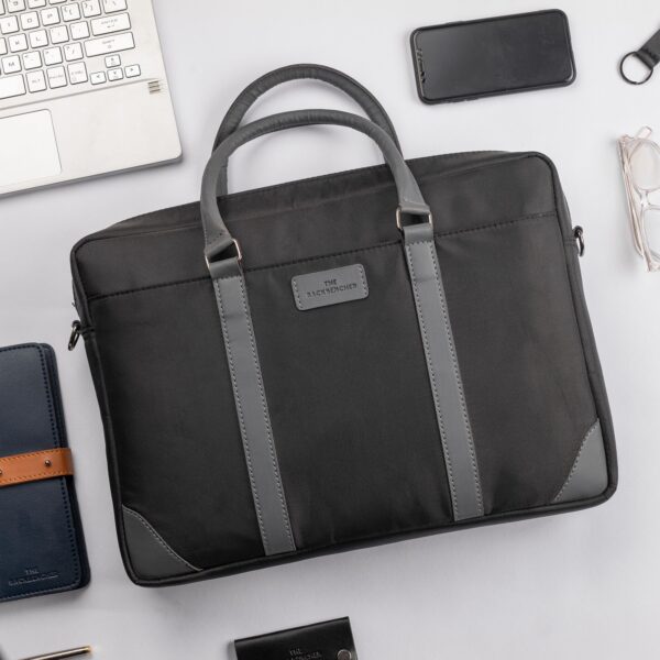 The Backbenchers Texas Laptop Bag | Travel Bag in Delhi
